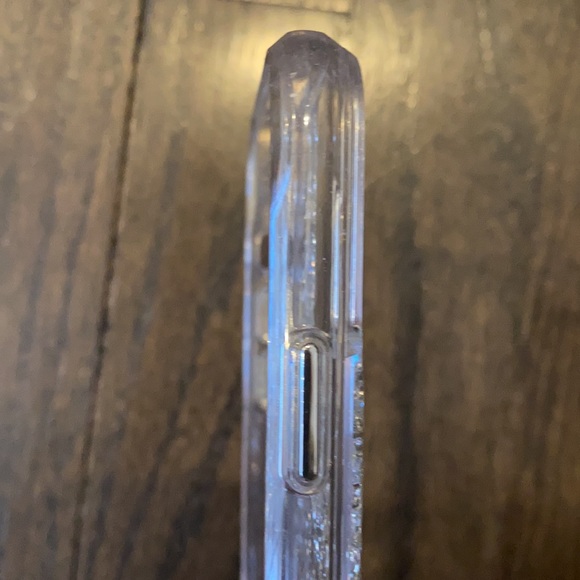 iPhone 11 Pro case - Picture 4 of 4